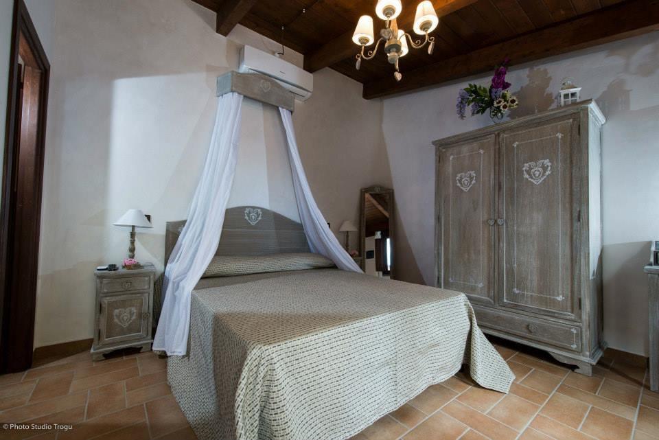 Il Giardino Dei Flintstones B&B Cerveteri Szoba fotó