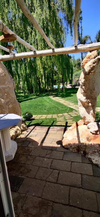 Il Giardino Dei Flintstones B&B Cerveteri Kültér fotó