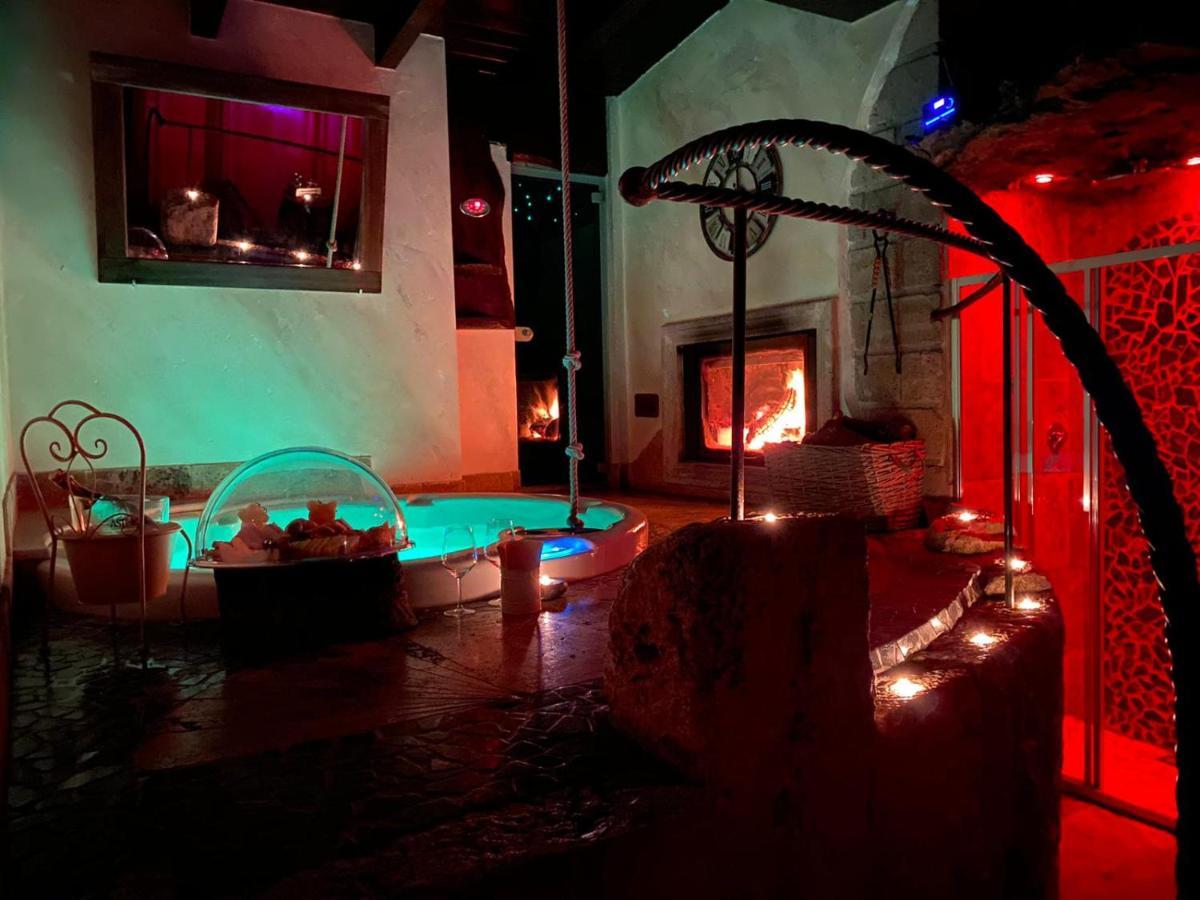 Il Giardino Dei Flintstones B&B Cerveteri Kültér fotó